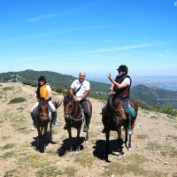 Orgosolo. Escursione a cavallo Barbagia a 360°